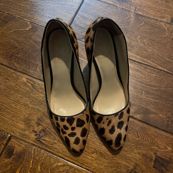 Vince Camuto hells - Picture 2 of 3